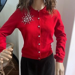 Victoria’s Secrets International Moda Holiday Rhinestone Sweater